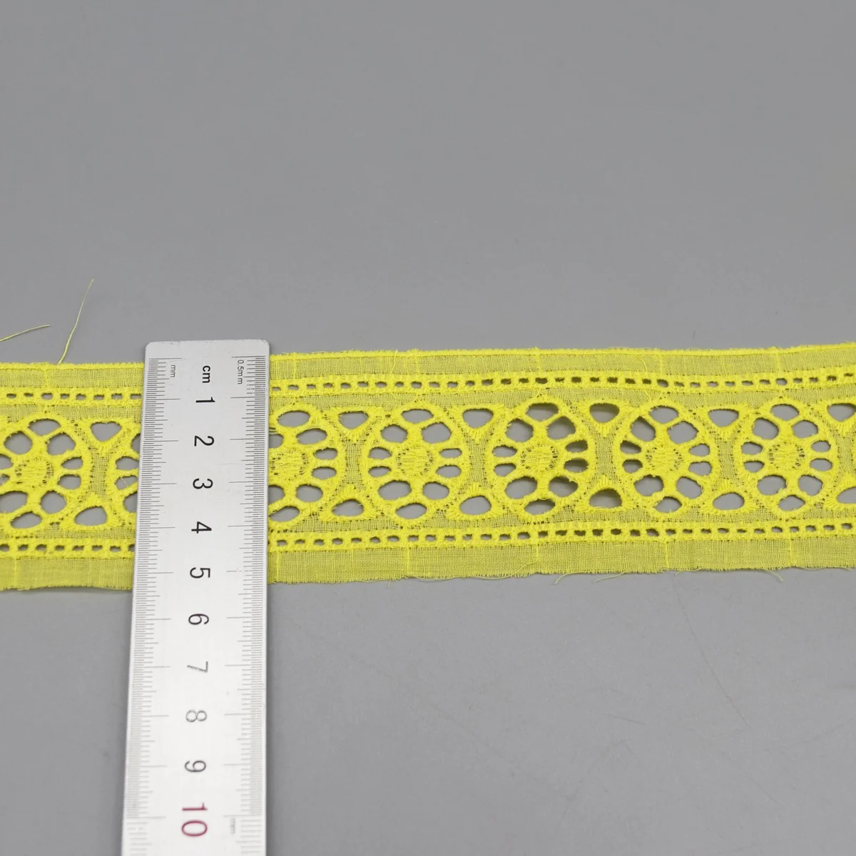Geometric Medallions With Circular Petal-Shaped Eyelet Lace Trim for Garment Trim