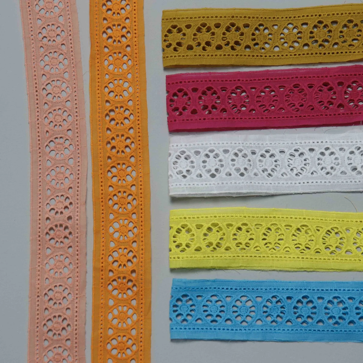 Geometric Medallions With Circular Petal-Shaped Eyelet Lace Trim for Garment Trim
