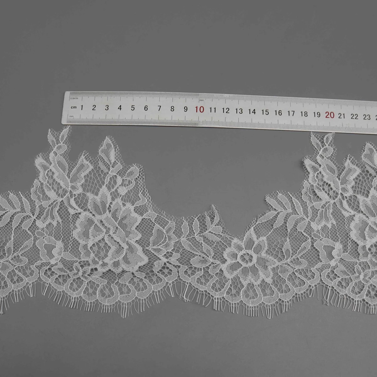 White Floral and Leaf Scalloped Lace Trim for Lingerie
