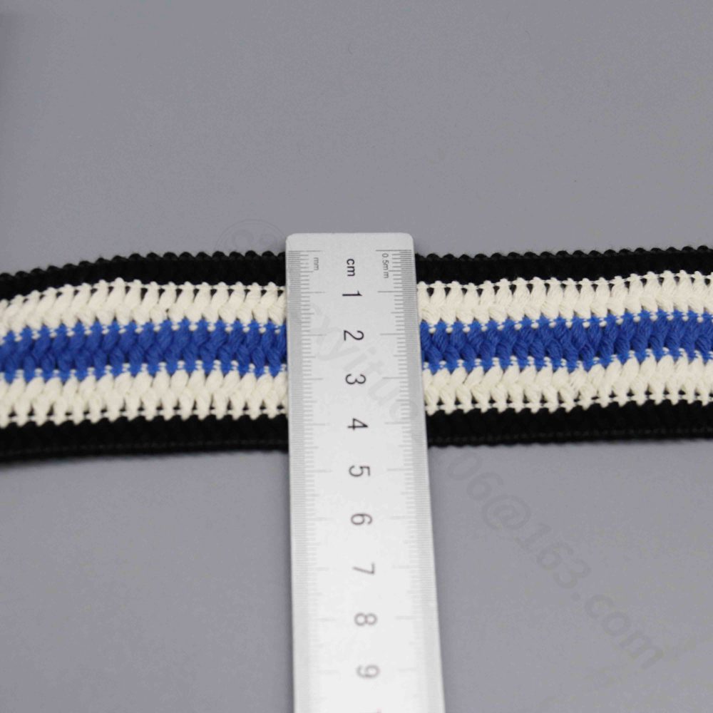 Artistic close-up of 4.5 cm color-blocked canvas webbing