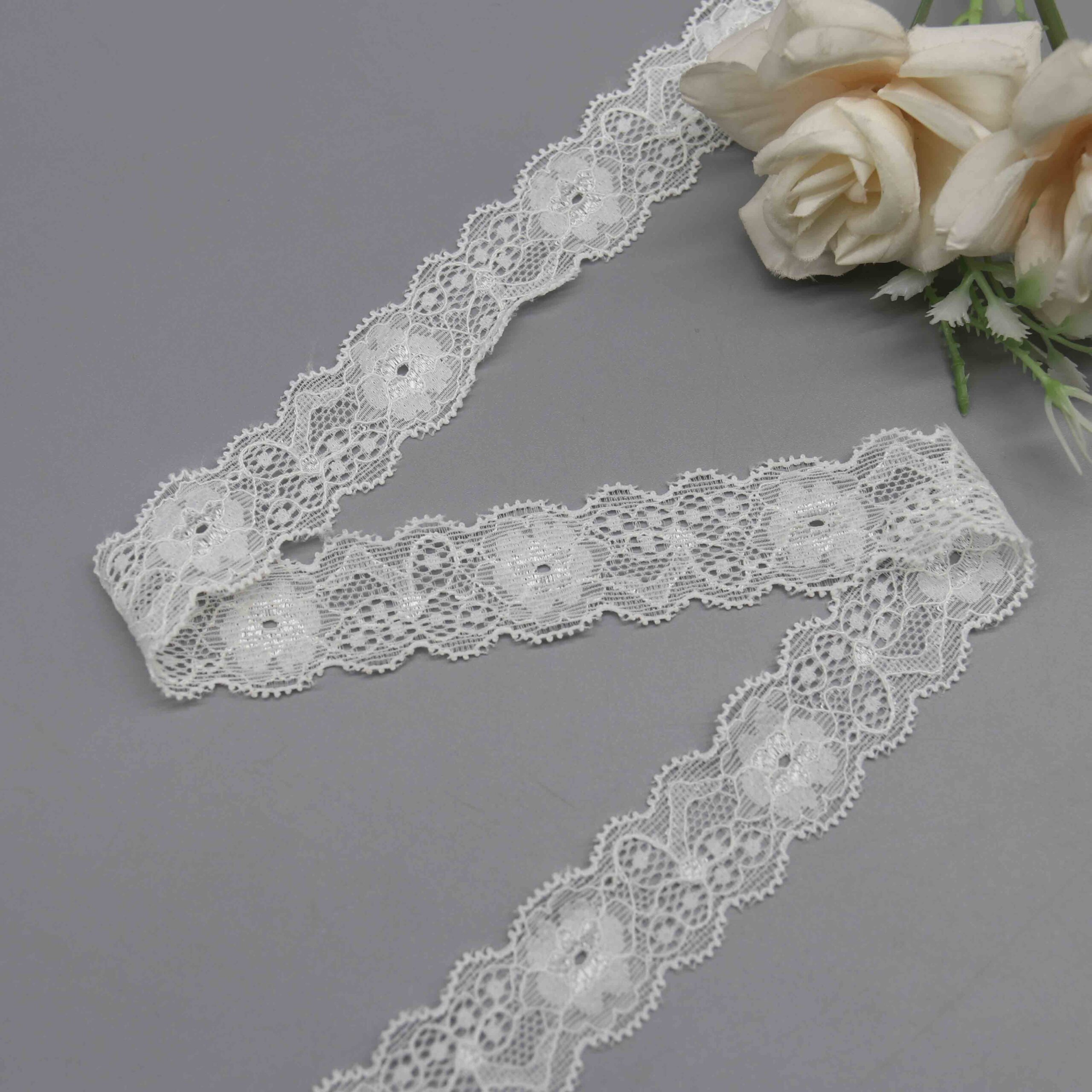 2.5cm Floral Stretch Lace Trim for Lingerie Bands and Accents - Image 3