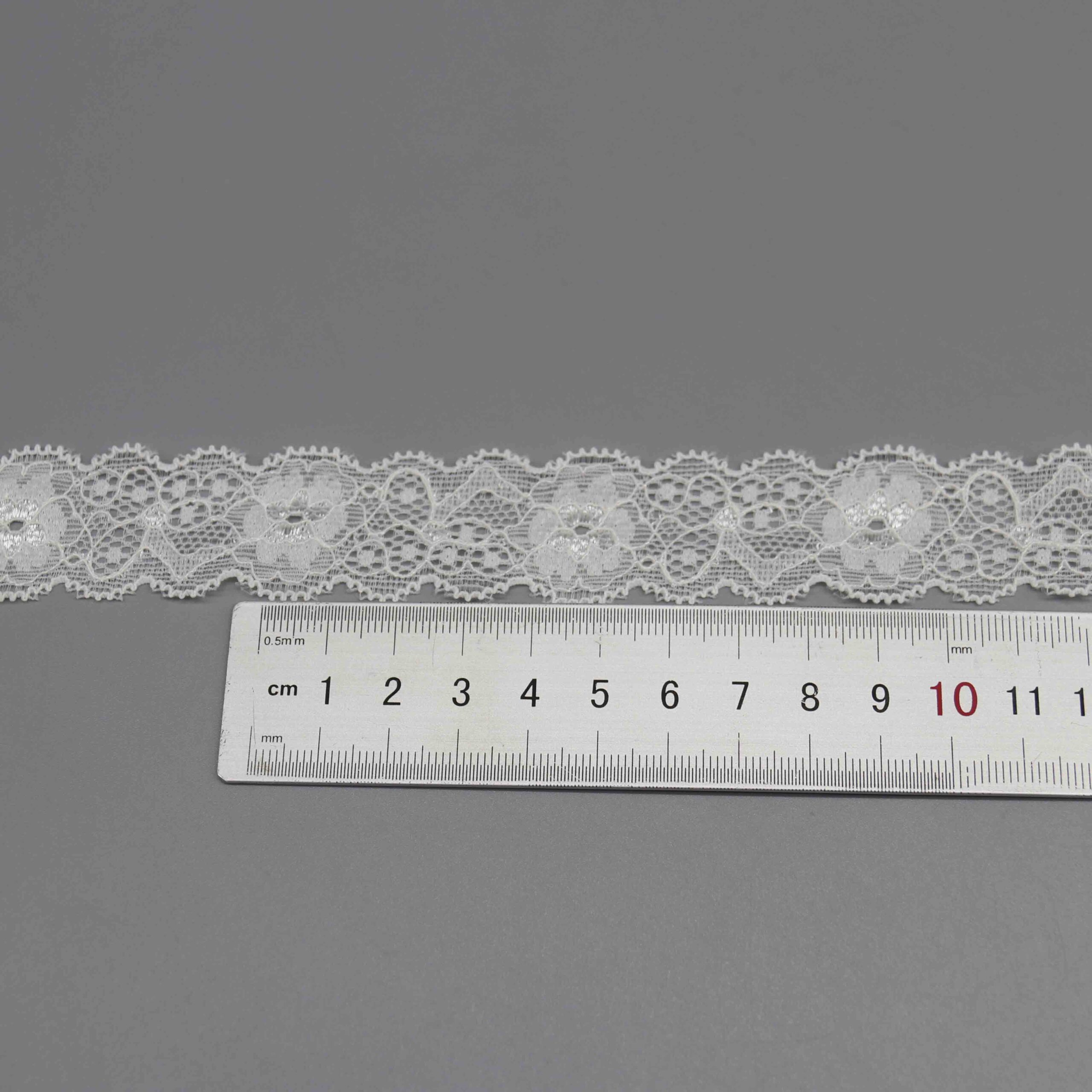 2.5cm Floral Stretch Lace Trim for Lingerie Bands and Accents - Image 6