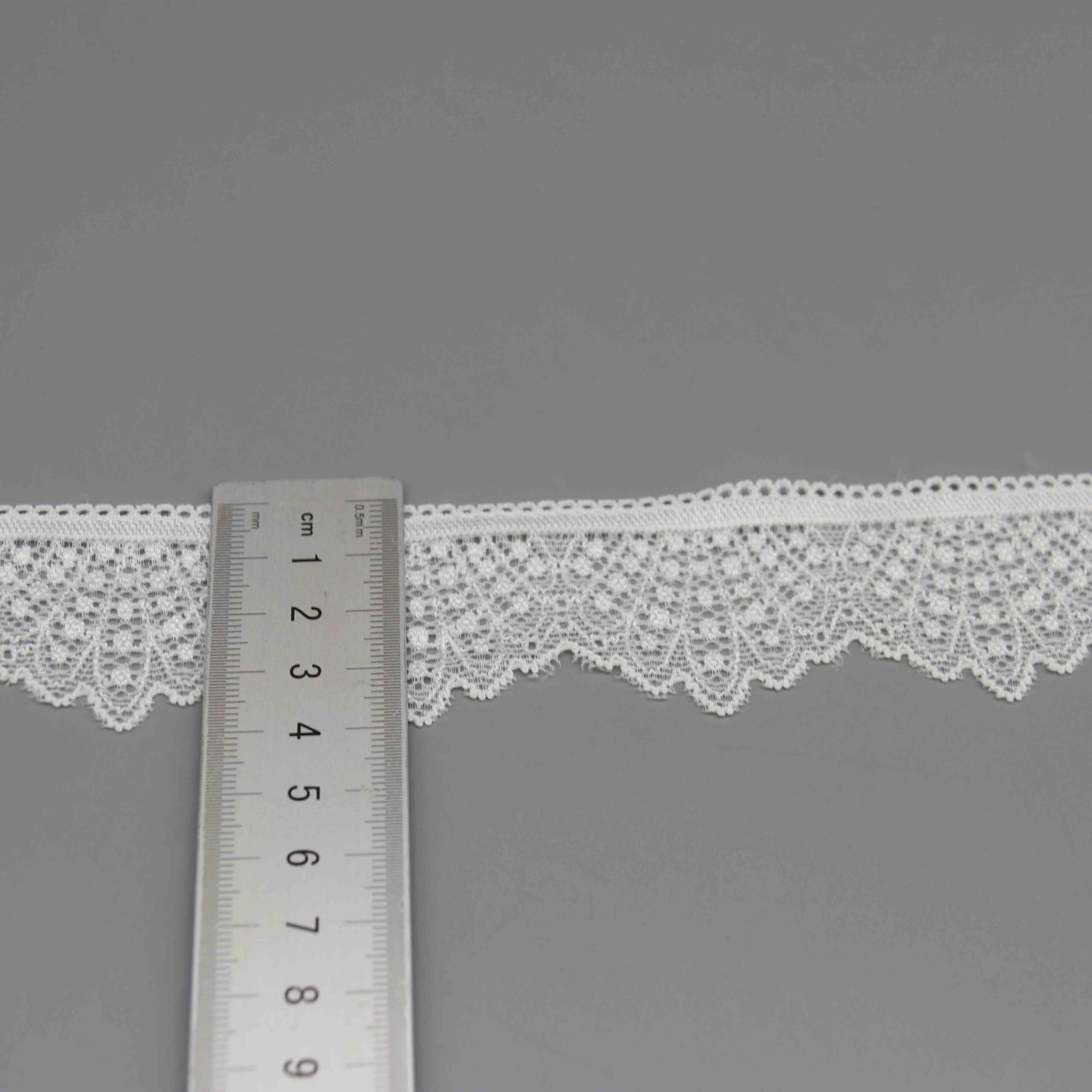 4.5cm Scalloped Edge Stretch Lace for Lingerie Waistbands and Hems - Image 5