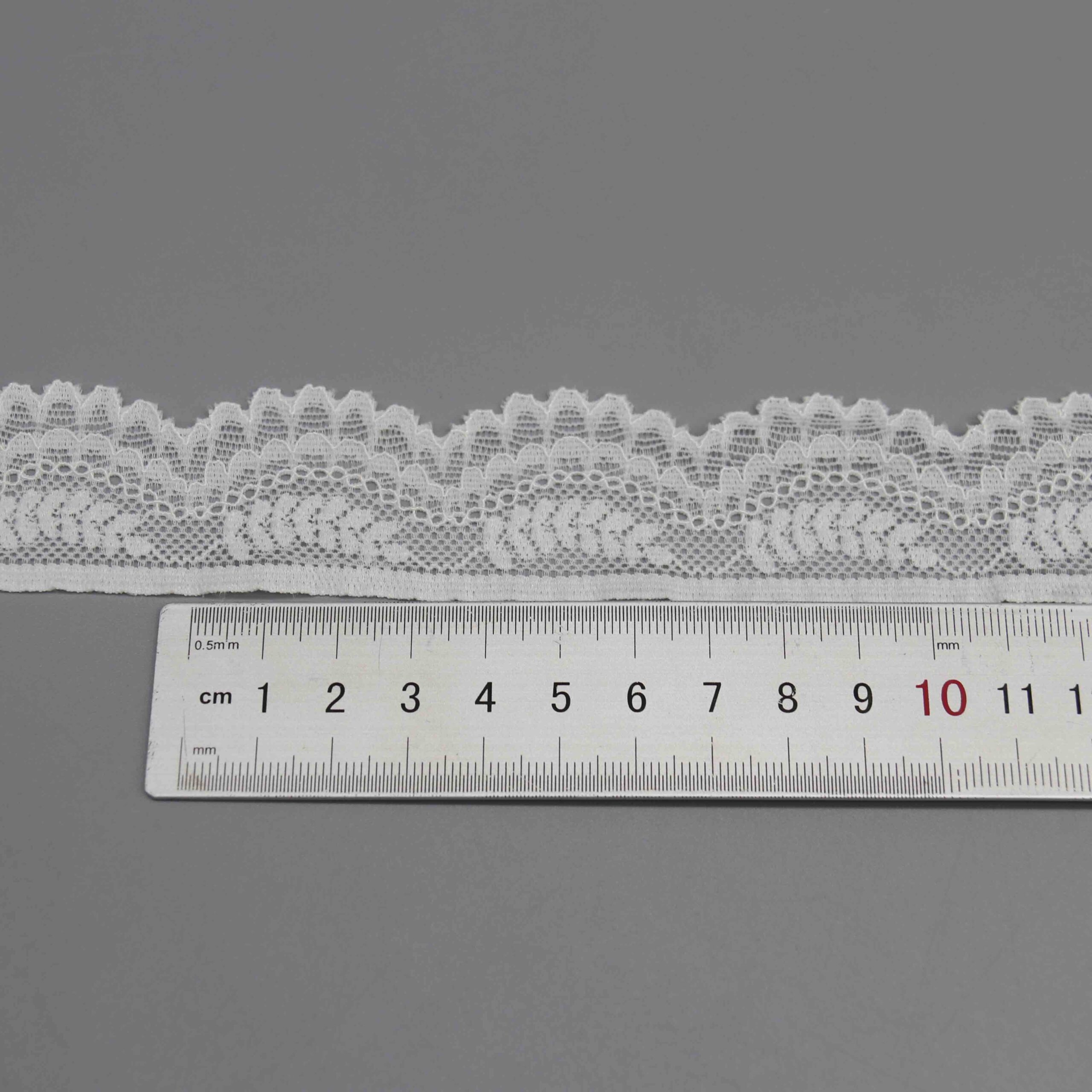 3.3cm Floral Stretch Lace Trim for Lingerie and Apparel Edging - Image 4