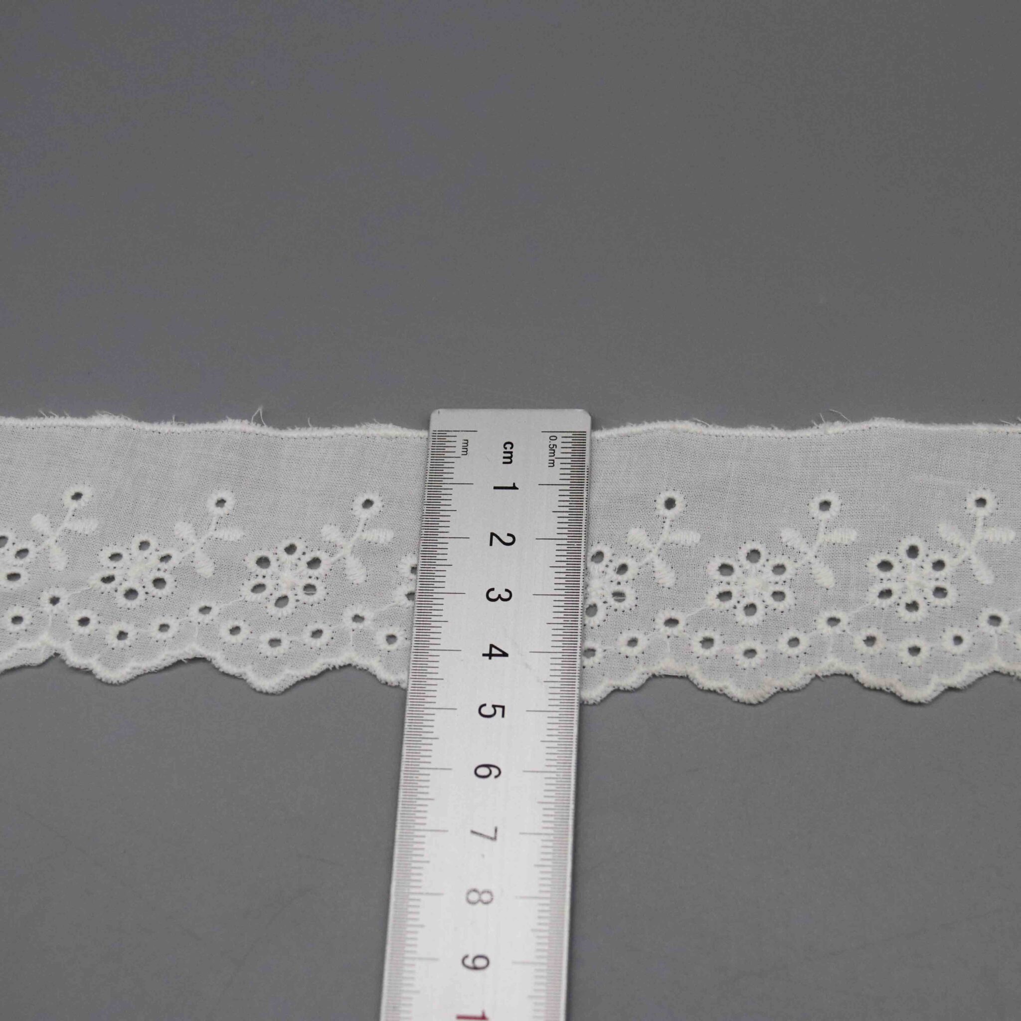 Eco-Friendly Cotton Eyelet Lace Trim for Dress and Shoes Sewing Crafts