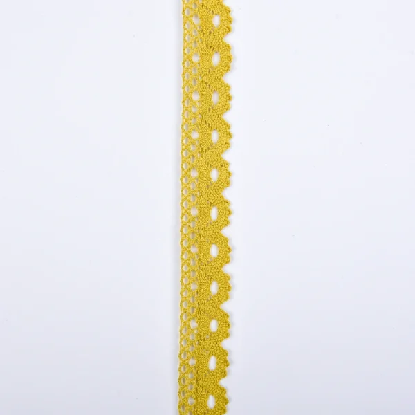 Vintage cotton crochet lace trim with soft eyelet ribbon design, premium quality OEM lace suitable for garments.