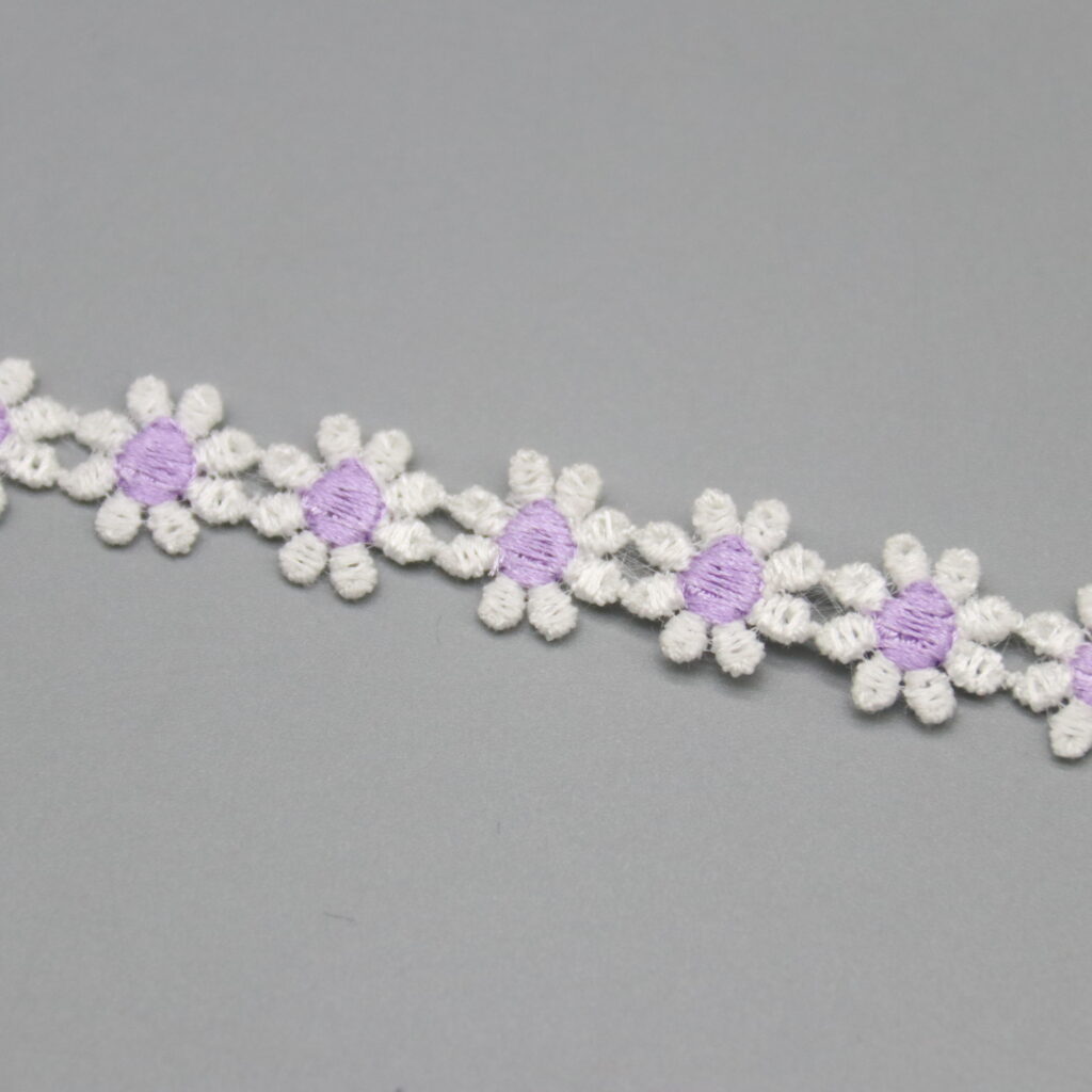 Vibrant image of delightful water-soluble crochet lace trim