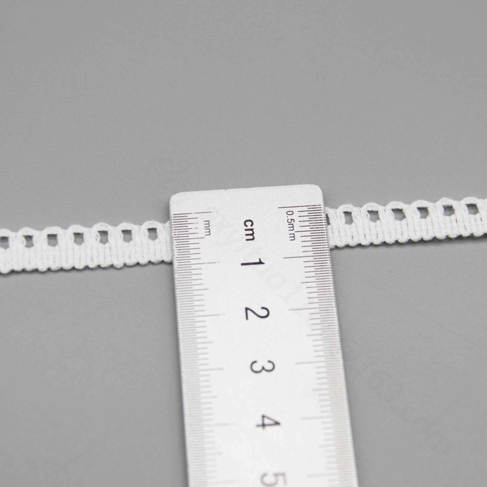 Artistic close-up of 0.8 cm factory-direct water-soluble lace trim