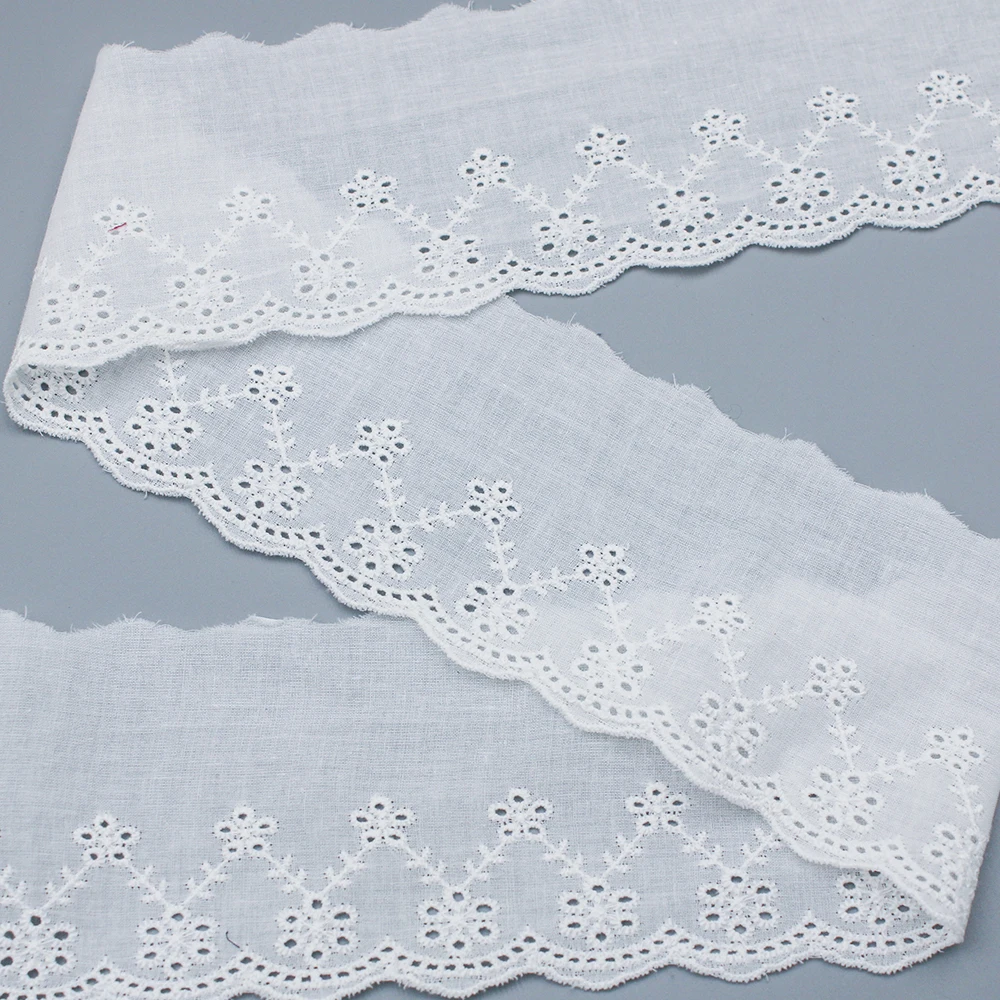 White Flower Embroidered Cotton Eyelet Lace Trim for Dress and Home Textiles